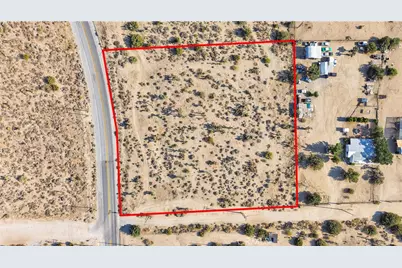 875 Locust Road, Pinon Hills, CA 92372 - Photo 3