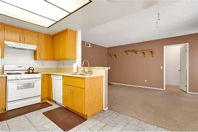 14553 Golden, Victorville, CA 92392 - Photo 9
