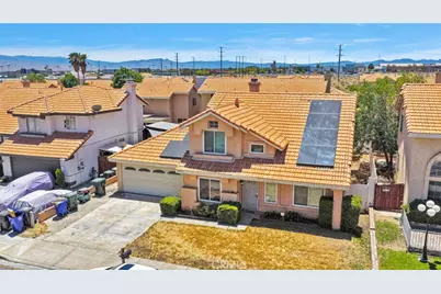 14553 Golden, Victorville, CA 92392 - Photo 41