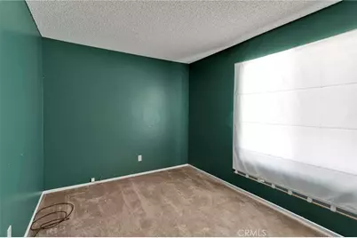 14553 Golden, Victorville, CA 92392 - Photo 17