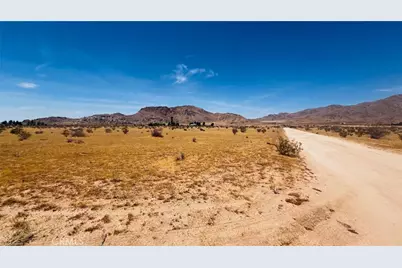 4 Highway 18, Apple Valley, CA 92308 - Photo 3