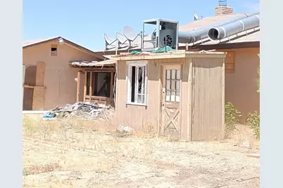 9640 Malpaso, Phelan, CA 92371 - Photo 7