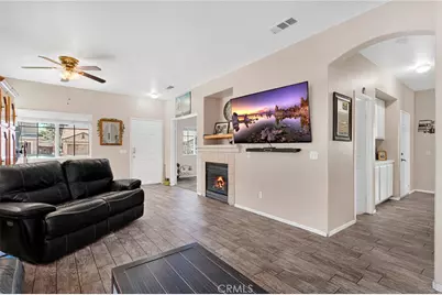 13980 Doria, Victorville, CA 92394 - Photo 9