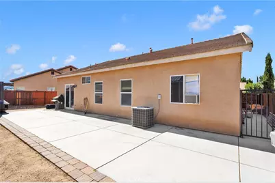 13980 Doria, Victorville, CA 92394 - Photo 39