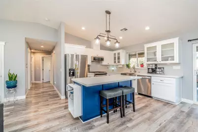 18736 Wisteria, Hesperia, CA 92345 - Photo 5