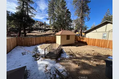39307 Lark Road, Big Bear Lake, CA 92315 - Photo 13