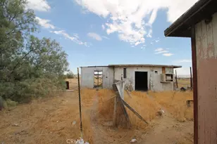 21212 Rainbow, Hinkley, CA 92347 - Photo 21