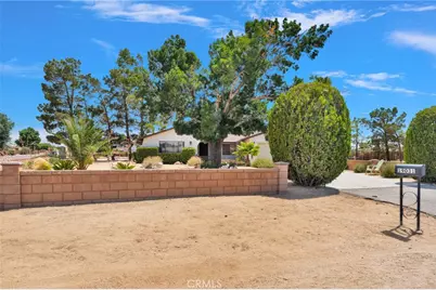 19031 Shoshonee, Apple Valley, CA 92307 - Photo 43