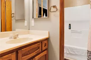 19031 Shoshonee, Apple Valley, CA 92307 - Photo 27
