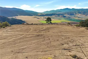 26400 Skyline Dr, Tehachapi, CA 93561 - Photo 1
