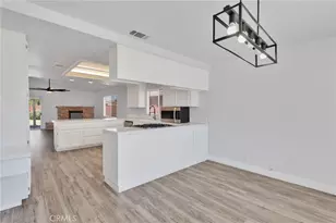 13250 Meteor Dr, Victorville, CA 92395 - Photo 9