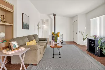 10636 Acanthus Street, Phelan, CA 92371 - Photo 7