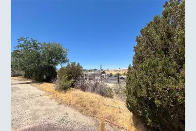 14822 Rodeo, Victorville, CA 92395 - Photo 59