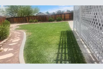 15430 Amber Pointe, Victorville, CA 92394 - Photo 33