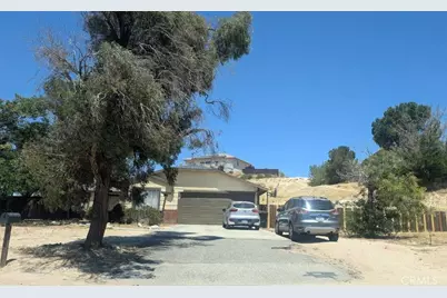 13578 Dean, Victorville, CA 92395 - Photo 3