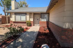 13578 Dean, Victorville, CA 92395 - Photo 1