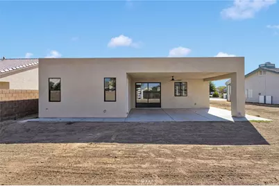 18310 Lakeview Drive, Victorville, CA 92395 - Photo 41