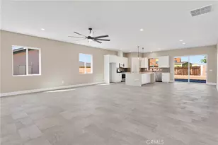18310 Lakeview Dr, Victorville, CA 92395 - Photo 7