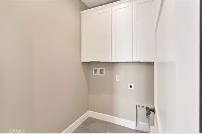 18310 Lakeview Drive, Victorville, CA 92395 - Photo 33