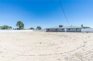 16621 Glendower, Edwards, CA 93523 - Photo 5