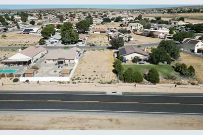 26827 Corona Drive, Helendale, CA 92342 - Photo 5