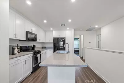 1037 W Clover Ave, Rialto, CA 92376 - Photo 9