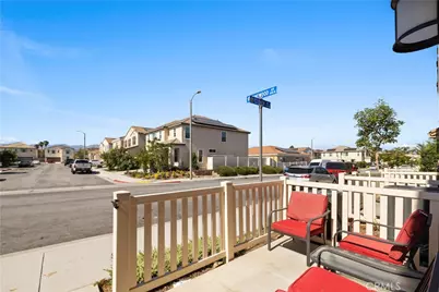 1037 W Clover Ave, Rialto, CA 92376 - Photo 29