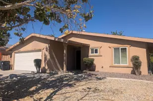 13887 Oakmont Dr, Victorville, CA 92395 - Photo 1