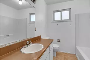 13887 Oakmont Dr, Victorville, CA 92395 - Photo 17