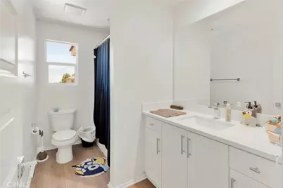 13097 Lancaster, Hesperia, CA 92344 - Photo 25