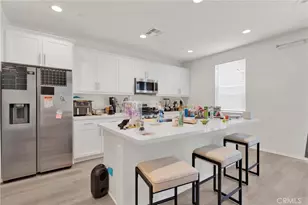 13097 Lancaster, Hesperia, CA 92344 - Photo 11