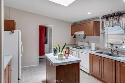7625 Saratoga, Phelan, CA 92371 - Photo 11
