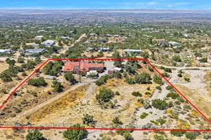 9072 Green Rd, Pinon Hills, CA 92372 - Photo 65