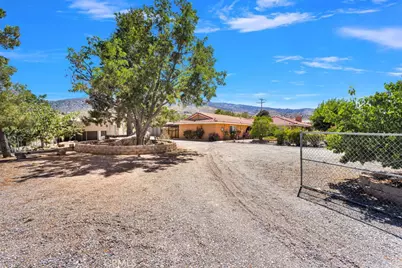 9072 Green Road, Pinon Hills, CA 92372 - Photo 3