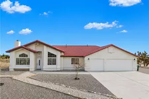 776 Del Rosa, Pinon Hills, CA 92372 - Photo 1