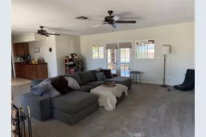 32038 Crystalaire, Llano, CA 93544 - Photo 9
