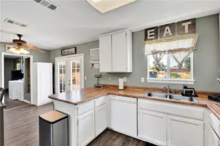 18128 Catalpa St, Hesperia, CA 92345 - Photo 13