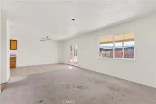 15105 Condor, Victorville, CA 92394 - Photo 13