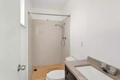 15105 Condor, Victorville, CA 92394 - Photo 27