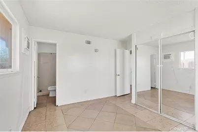 15105 Condor, Victorville, CA 92394 - Photo 19