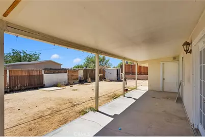 15105 Condor, Victorville, CA 92394 - Photo 29