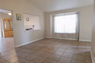 13385 Monterey, Victorville, CA 92392 - Photo 5