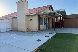 13385 Monterey, Victorville, CA 92392 - Photo 17