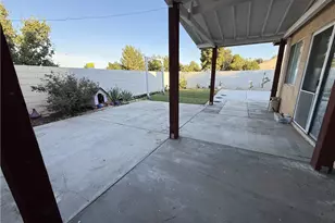 13385 Monterey, Victorville, CA 92392 - Photo 19