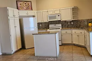 13385 Monterey, Victorville, CA 92392 - Photo 9