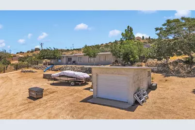 25623 Santa Rosa, Apple Valley, CA 92308 - Photo 43