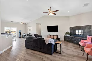 14642 Natoma, Apple Valley, CA 92307 - Photo 7