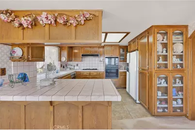 8172 Coyote, Hesperia, CA 92344 - Photo 11