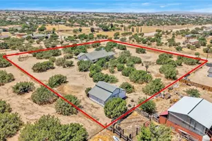 8172 Coyote, Hesperia, CA 92344 - Photo 43