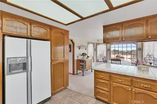 8172 Coyote, Hesperia, CA 92344 - Photo 15